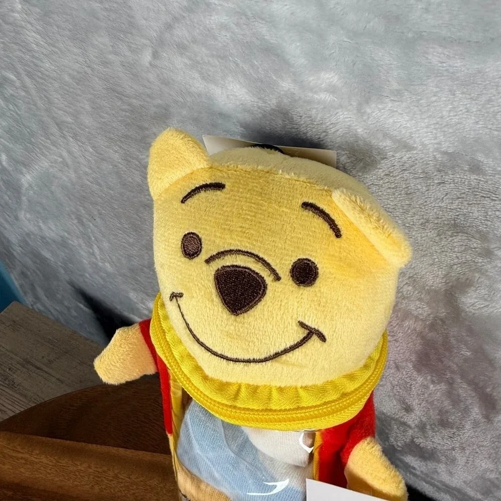 Disney Winnie The Pooh Socks 2T-4T 5 Pairs Socks and Reusable Plush Pouch